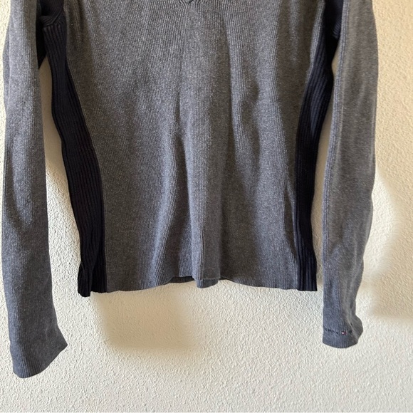 VTG Tommy Hilfiger Women’s Knit Sweater Large Blue Gray 90d y2k Pullover - Picture 2 of 9